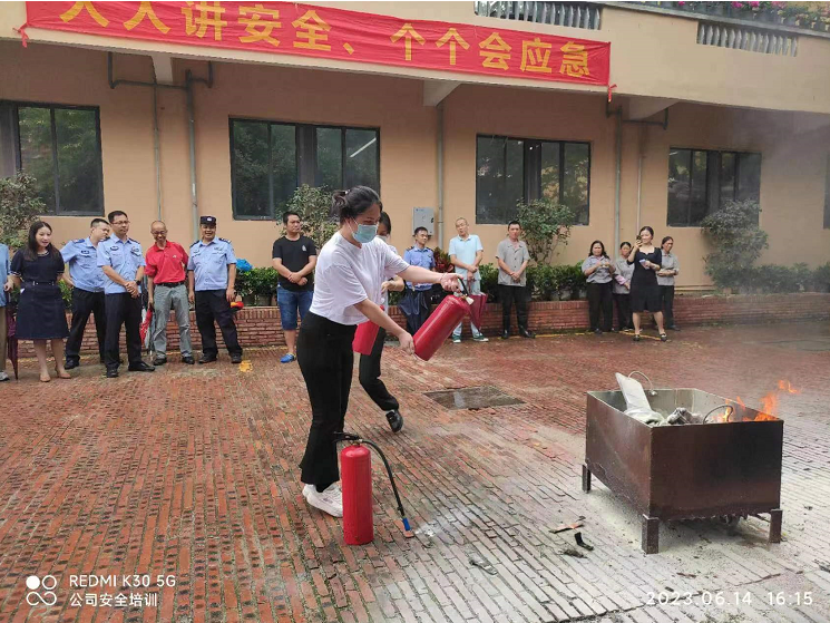 公司動態(tài) | “人人講安全 個個會應急”——服務公司積極參與開展形式多樣的安全生產月活動